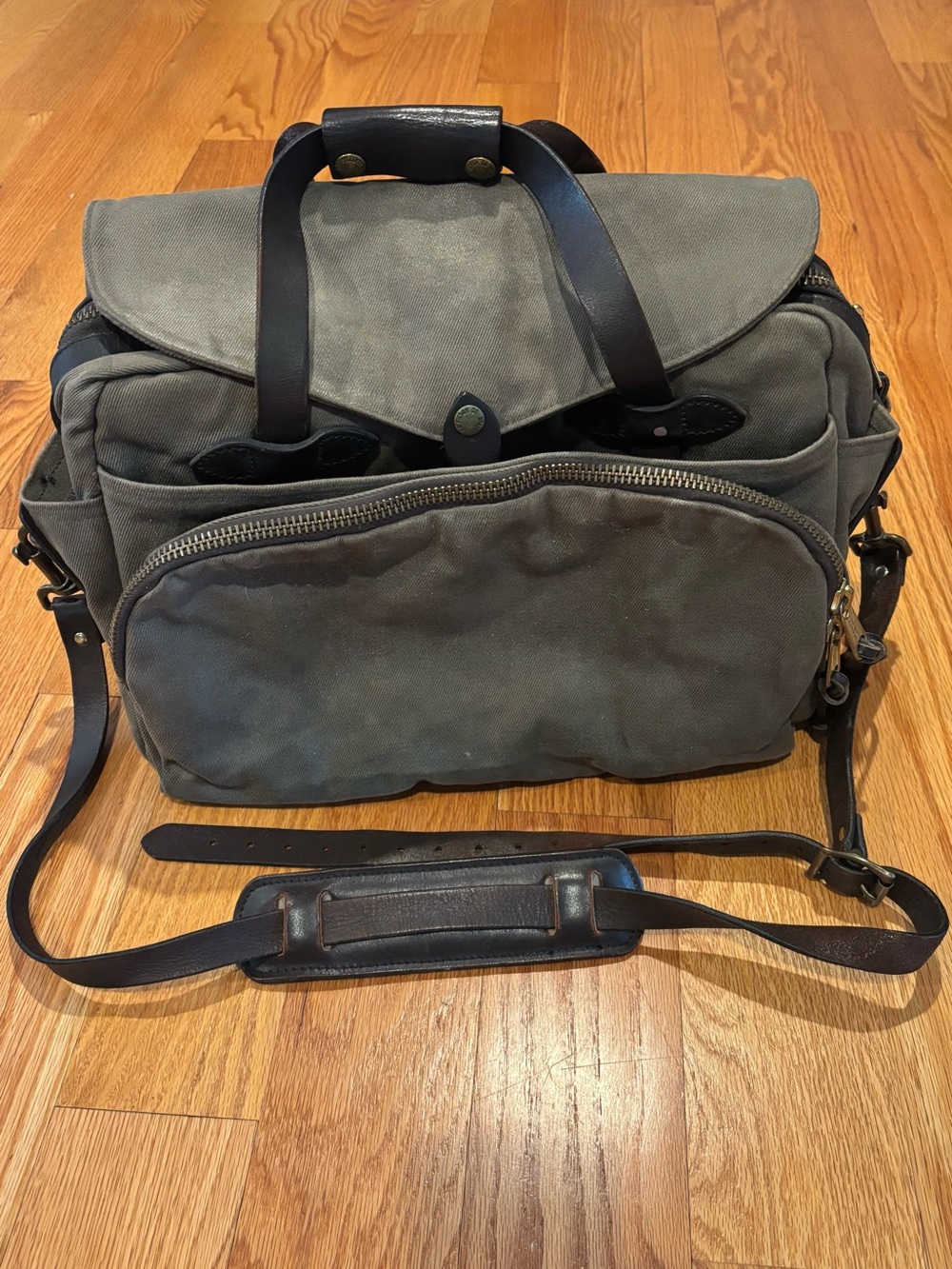 EUC! Filson Rugged Twill Original Briefcase Bag